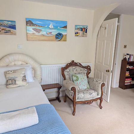 Georgian 2 Bedroom Apartment In Chichester With Free Parking - Chichester Holiday Properties Buitenkant foto